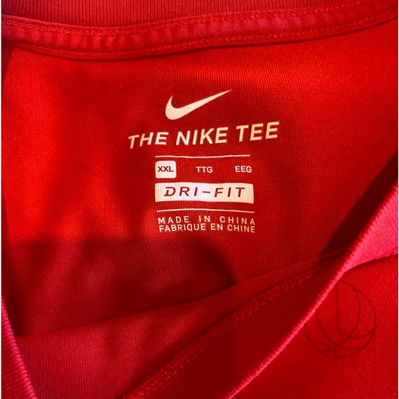 The Nike Tee Dri-Fit Red Swoosh Logo - Picture 3 of 7